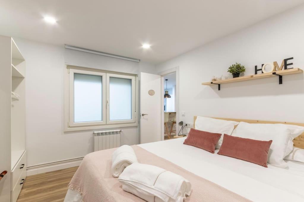 Apt In The Old Town With Cool Terrace!! Private Parking Більбао Екстер'єр фото